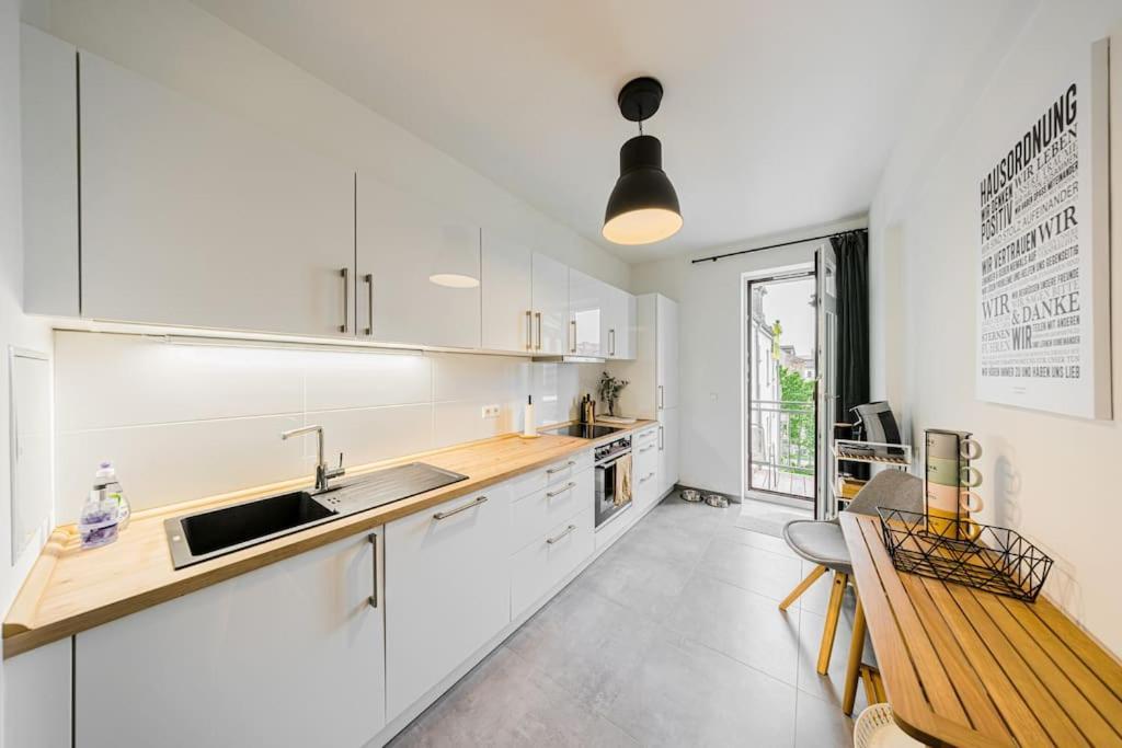 Stylisches Zentrales City-Apartment Mit 2 Balkonen Leipzig Exterior photo